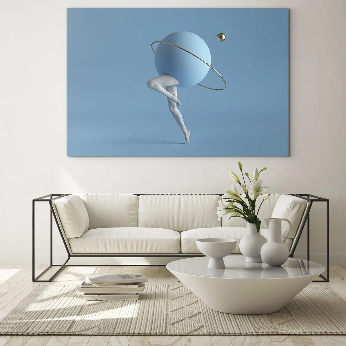 Obraz na skle - Minimalistická kompozice planety s lidskýma nohama na modrém pozadí. - 70x50cm - Šílenství planet - Moderní nástěnná dekorace do obývacího pokoje a ložnice ARTTOR