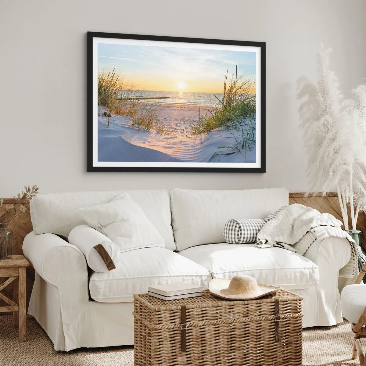 Plakát v černém rámu - Šumění moře, zpěv ptáků, divoká pláž uprostřed trávy… - 70x50 cm