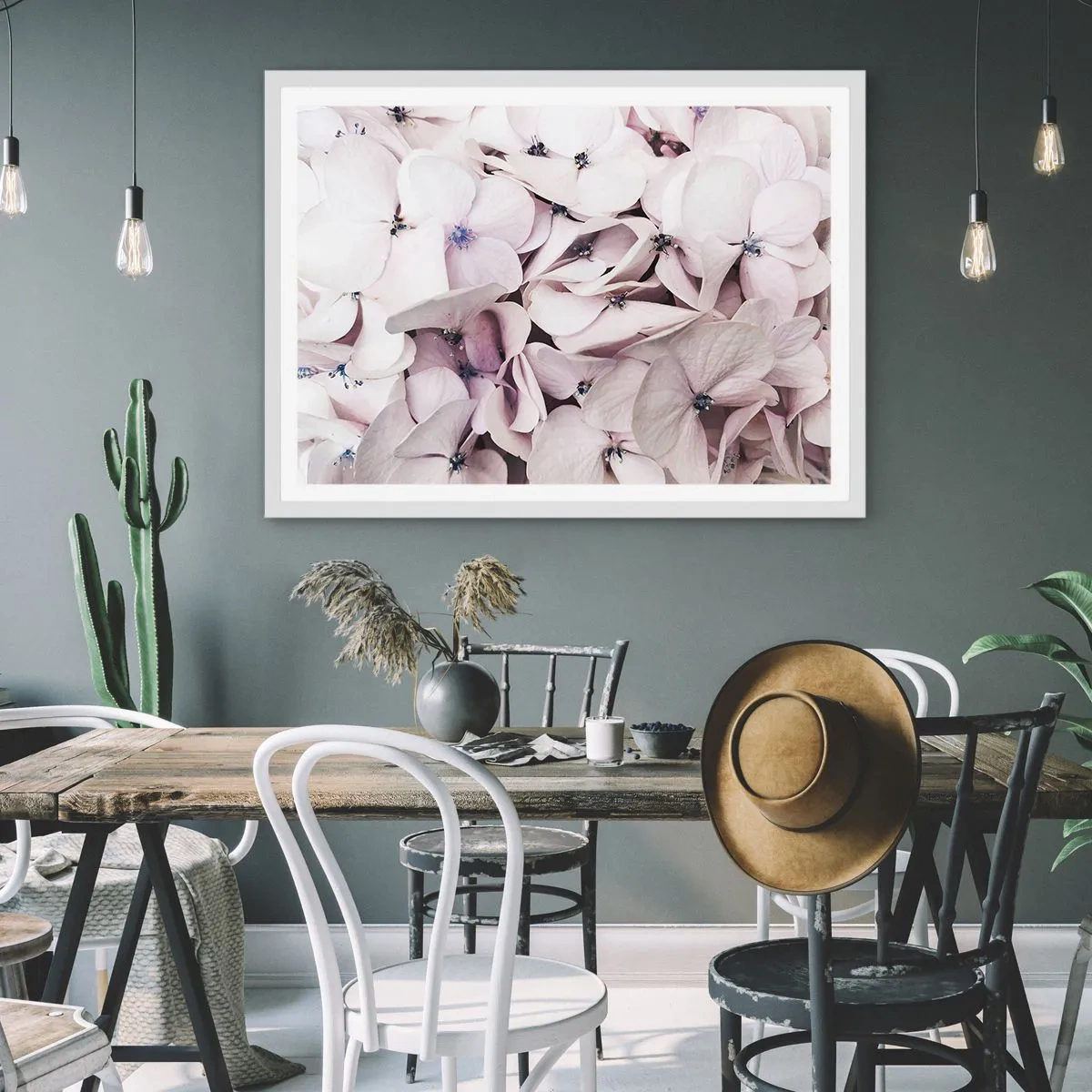 Plakát v bílém rámu - V záplavě květin - 70x50 cm