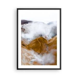 Plakát v černém rámu - Mlha vznášející se nad zlatými kopci v přírodní krajině - 50x70cm - Drsná krása Islandu - Moderní nástěnná dekorace do obývacího pokoje a ložnice ARTTOR