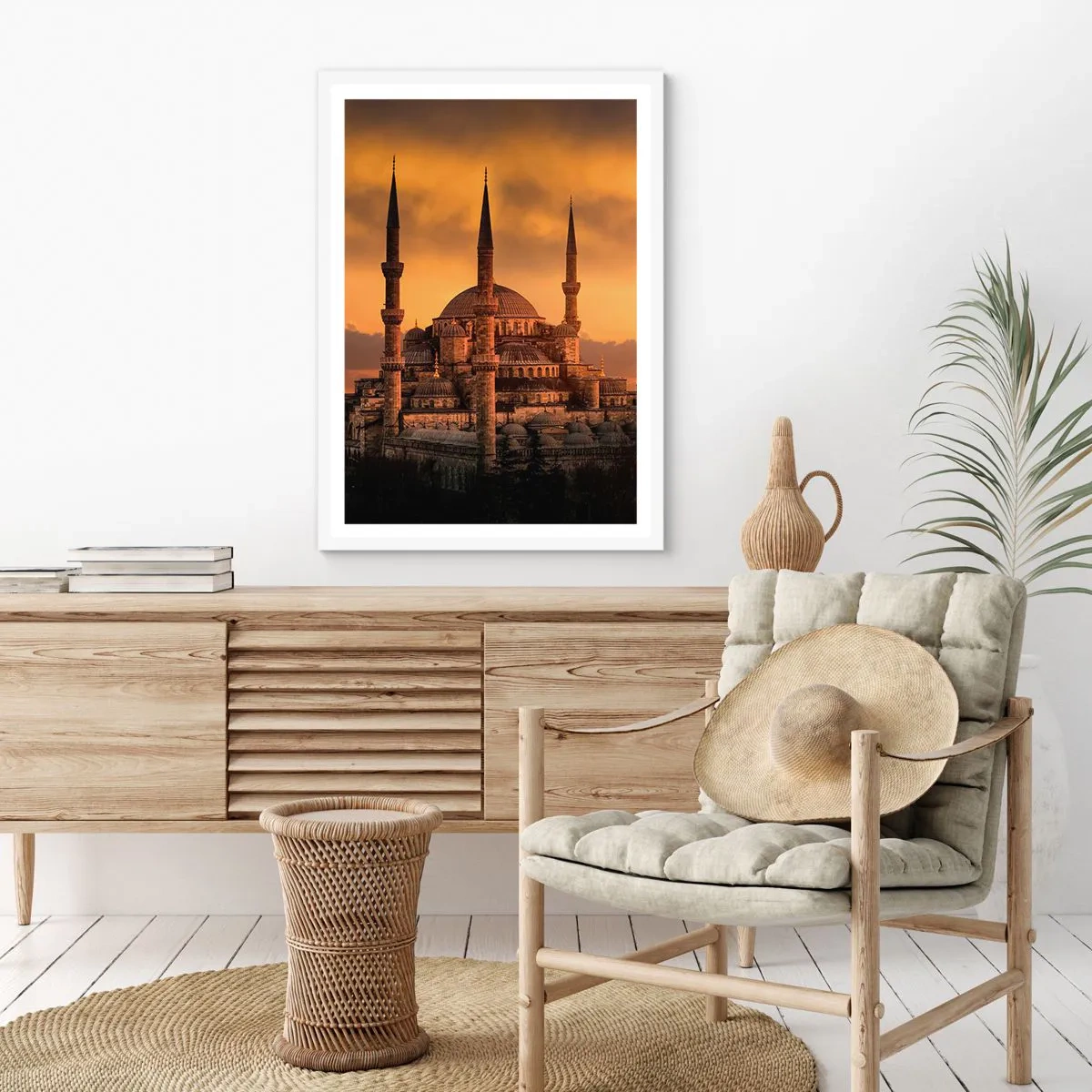 Plakát v bílém rámu - Bůh je velký - 61x91 cm