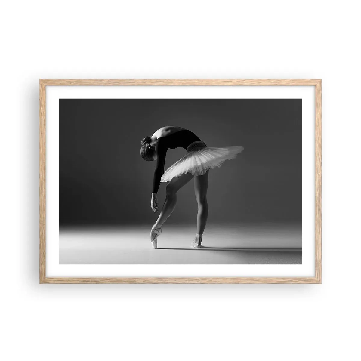 Plakát v rámu světlý dub - Bella ballerina - 70x50 cm