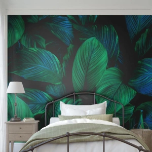 Fototapeta Standard Eco - Svěží zelené listy v husté tropické kompozici - 100x70cm - V zeleném davu - Moderní nástěnná dekorace do obývacího pokoje a ložnice ARTTOR