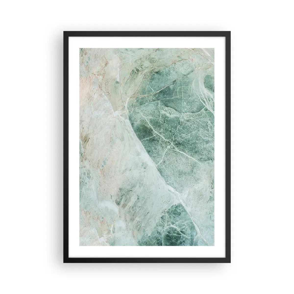 Plakát v černém rámu - Zelená mramorová struktura s jemnými bílými žilkami - 50x70cm - Ctný chlad kamene - Moderní nástěnná dekorace do obývacího pokoje a ložnice ARTTOR