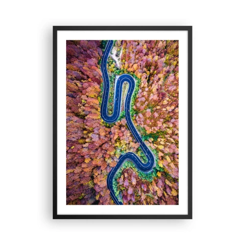 Plakát v černém rámu - Klikatá cesta v podzimním lese z ptačí perspektivy - 50x70cm - Klikatá cesta lesem - Moderní nástěnná dekorace do obývacího pokoje a ložnice ARTTOR