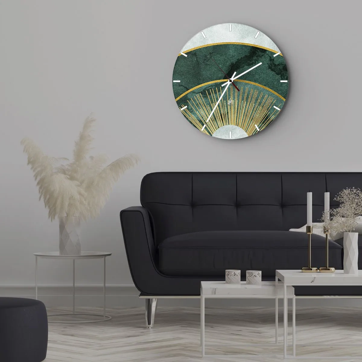 Nástěnné hodiny - Zelená a zlatá grafika s paprsky připomínajícími východ slunce - 30x30cm - Jiná sluneční soustava - Moderní nástěnná dekorace do obývacího pokoje, kuchyně a ložnice ARTTOR