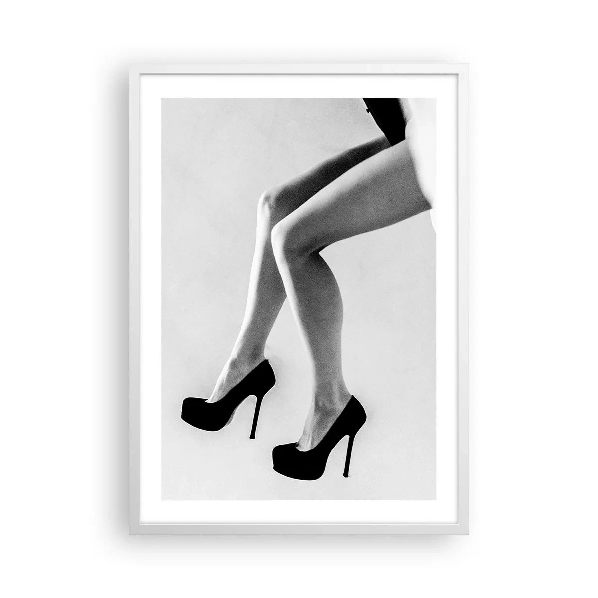 Plakát v bílém rámu - Věčná ženskost - 50x70 cm