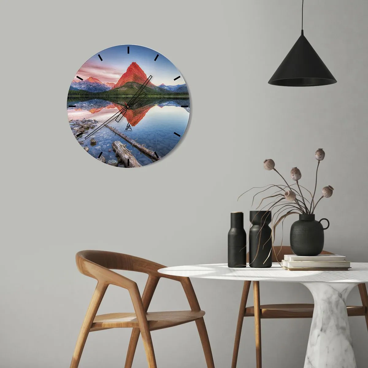 Nástěnné hodiny - Horská krajina s odrazem v jezeře - 30x30cm - Teplo a chlad - Moderní nástěnná dekorace do obývacího pokoje, kuchyně a ložnice ARTTOR