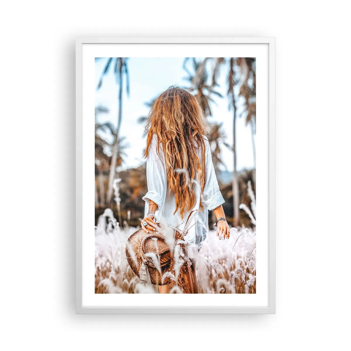 Plakát v bílém rámu - Zrozená z travní chmýří - 50x70 cm