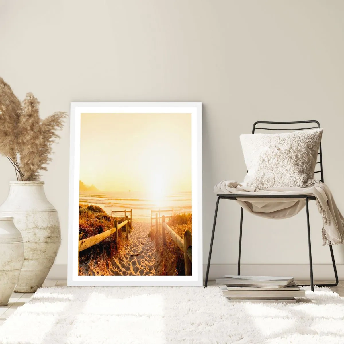Plakát v bílém rámu - Dunami směrem ke slunci - 70x100 cm