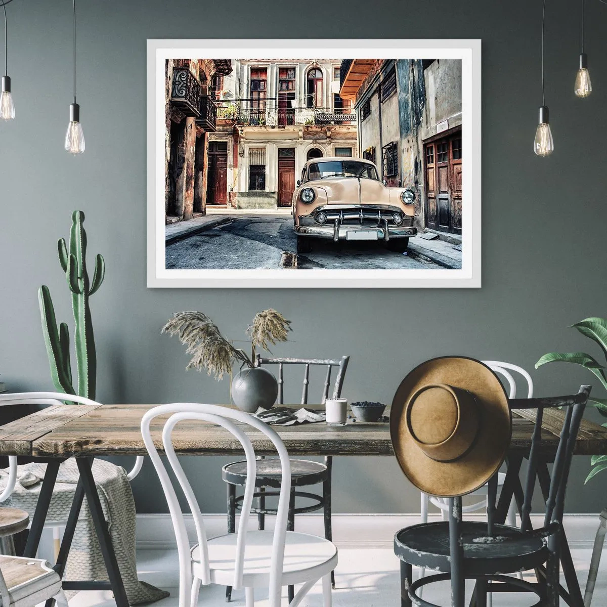 Plakát v bílém rámu - Siesta v Havaně - 100x70 cm