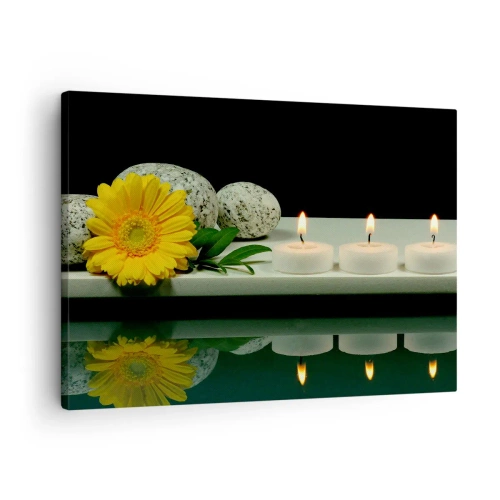 Obraz na plátně - Žlutý květ, svíčky a kameny na pozadí vody - 70x50cm - Ukojení smyslů - Moderní nástěnná dekorace do obývacího pokoje a ložnice ARTTOR