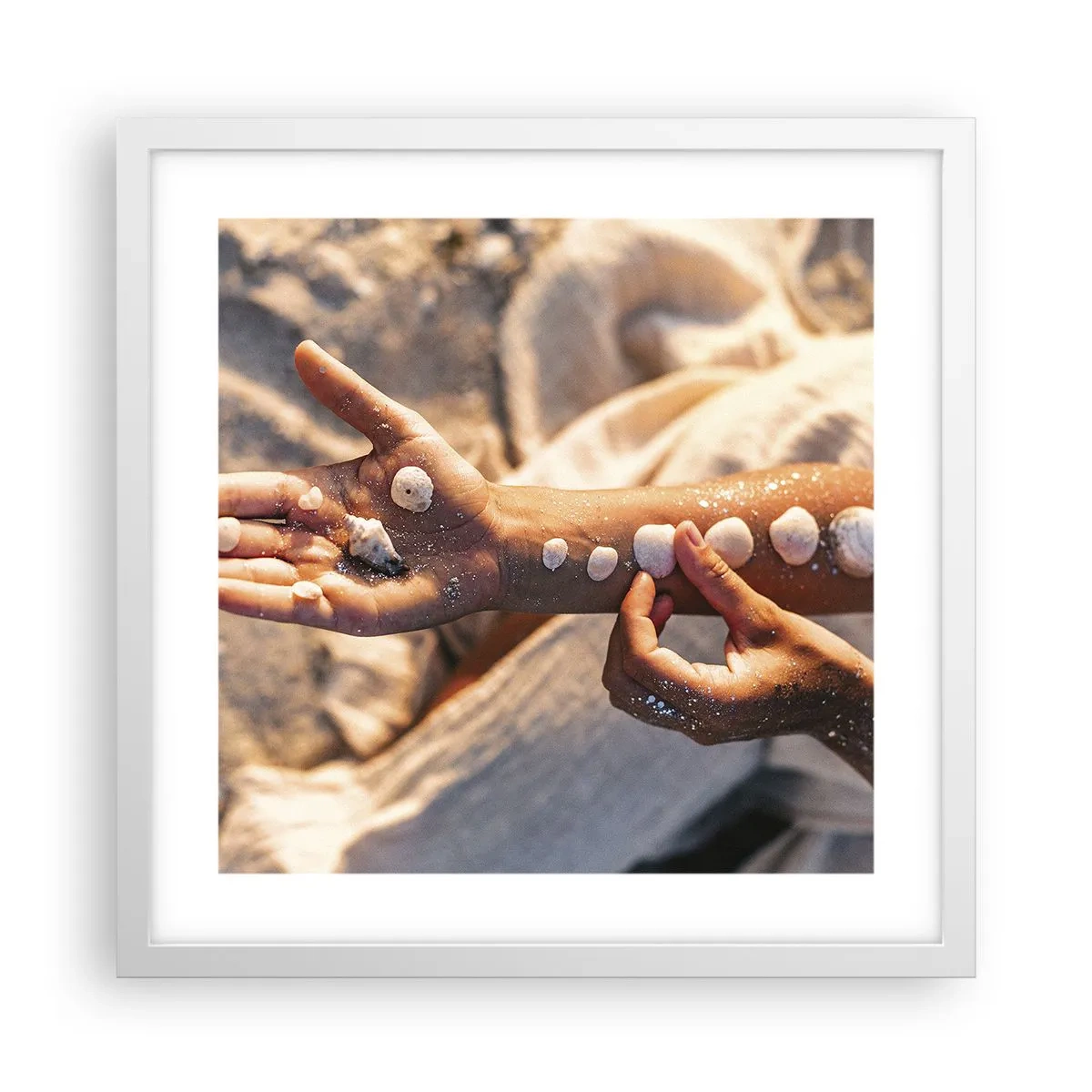Plakát v bílém rámu - Krása na dosah - 40x40 cm