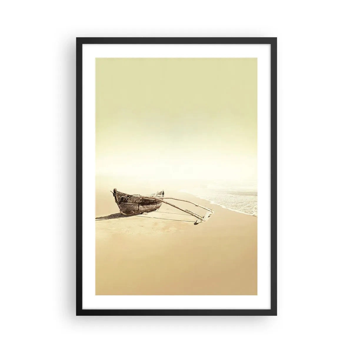 Plakát v černém rámu - Osamělá dřevěná loď na prázdné pláži v pastelových barvách. - 50x70cm - Vzpomínka na jižní moře - Moderní nástěnná dekorace do obývacího pokoje a ložnice ARTTOR