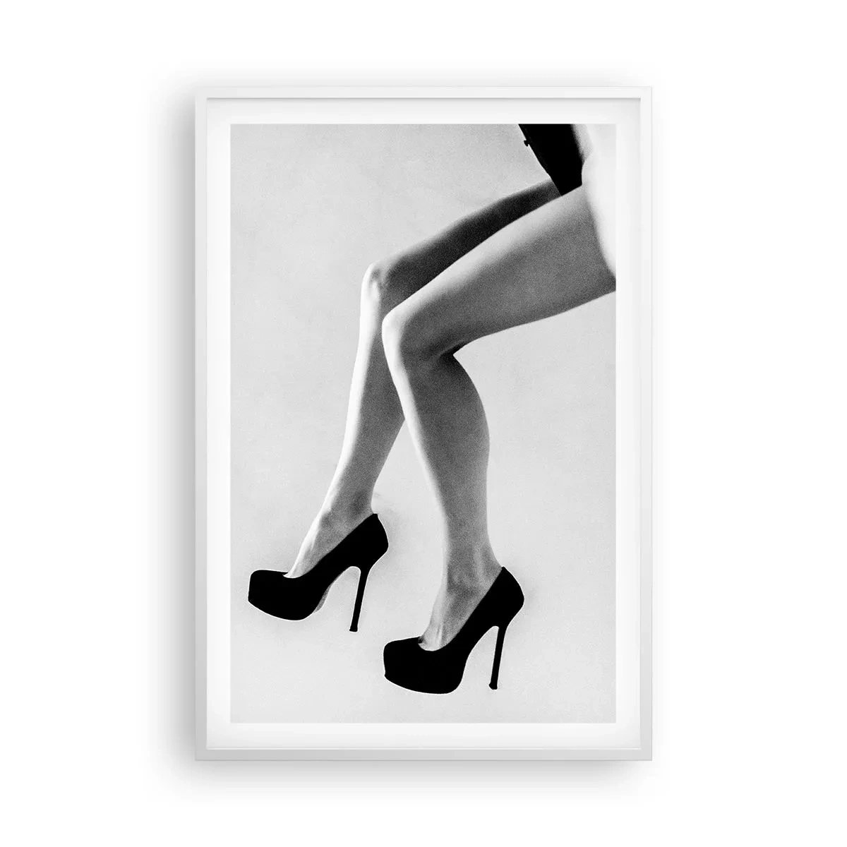 Plakát v bílém rámu - Věčná ženskost - 61x91 cm