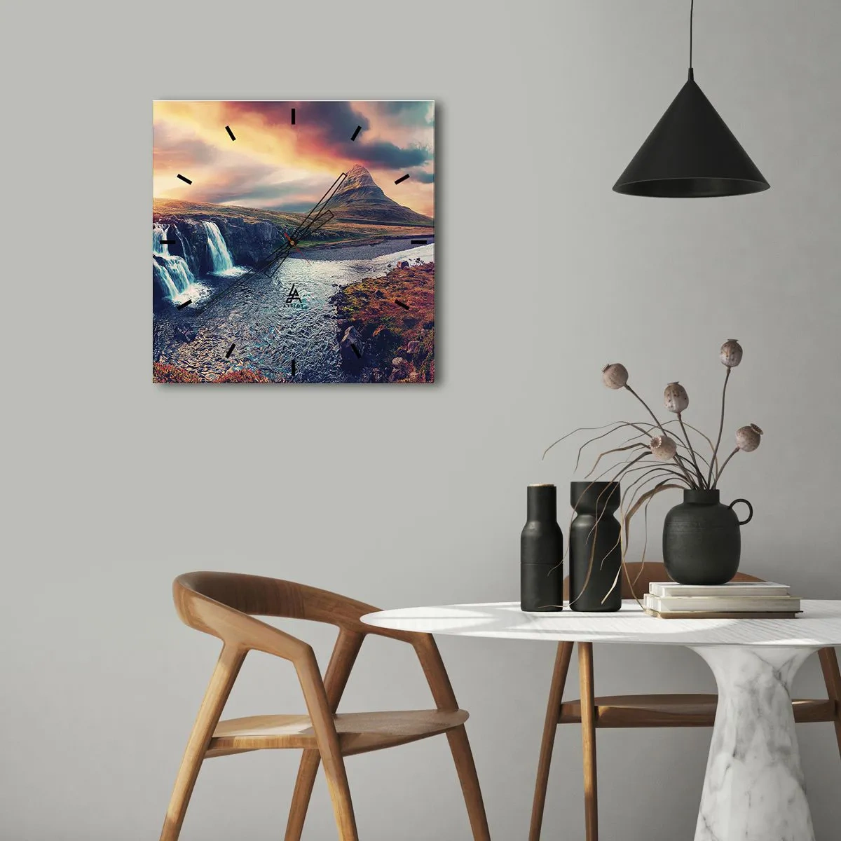 Nástěnné hodiny - V majestátu přírody - 30x30 cm