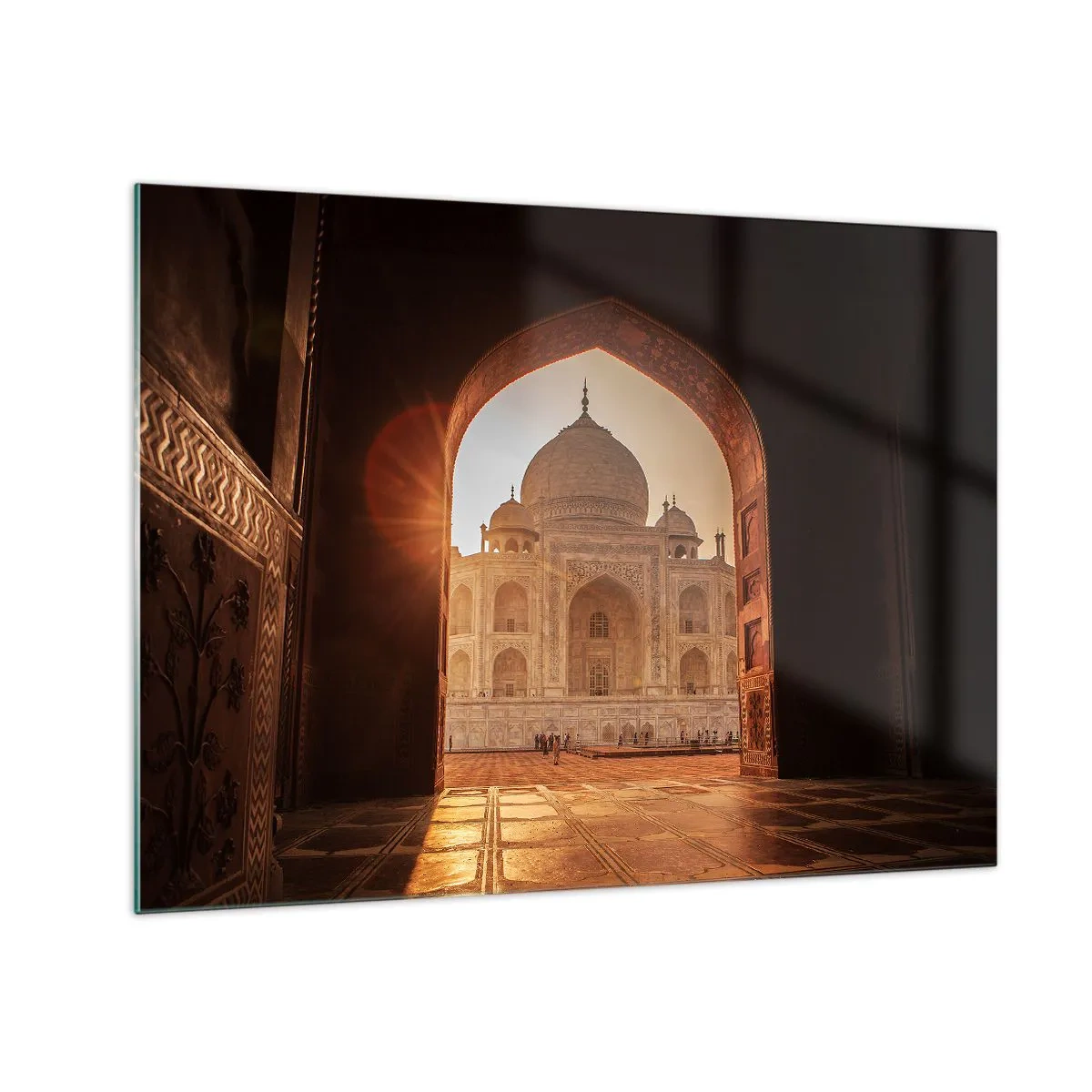 Obraz na skle - Západ slunce nad monumentální budovou vidět skrz oblouk - 70x50cm - Památník nadpozemské lásky - Moderní nástěnná dekorace do obývacího pokoje a ložnice ARTTOR