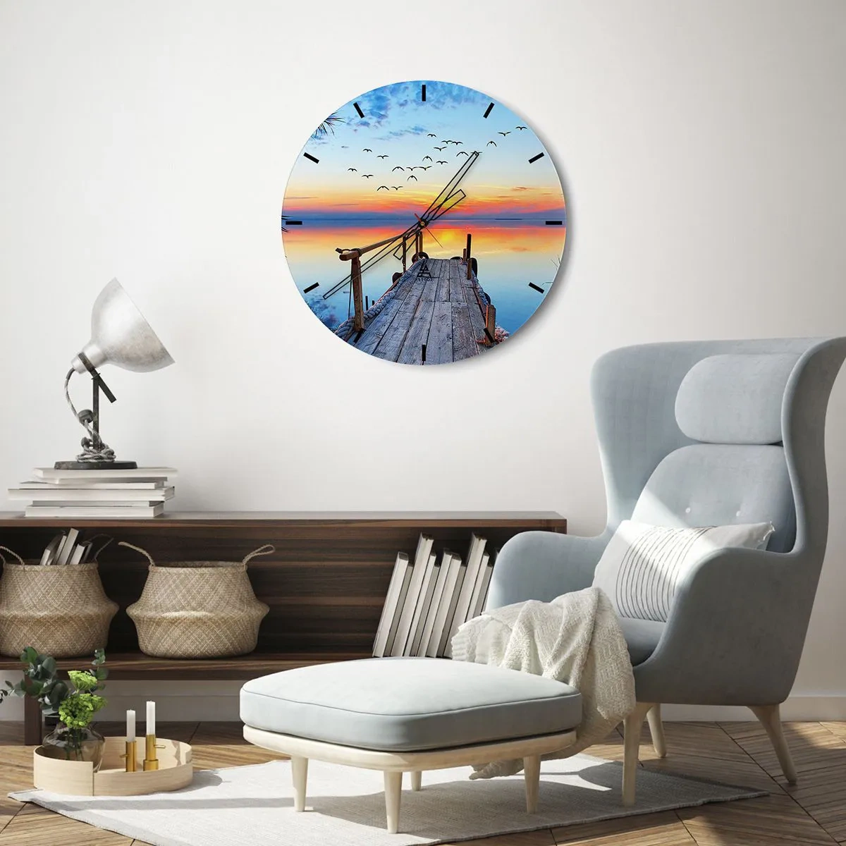 Nástěnné hodiny - Molo na jezeře v paprscích zapadajícího slunce - 30x30cm - Je čas vrátit se… - Moderní nástěnná dekorace do obývacího pokoje, kuchyně a ložnice ARTTOR