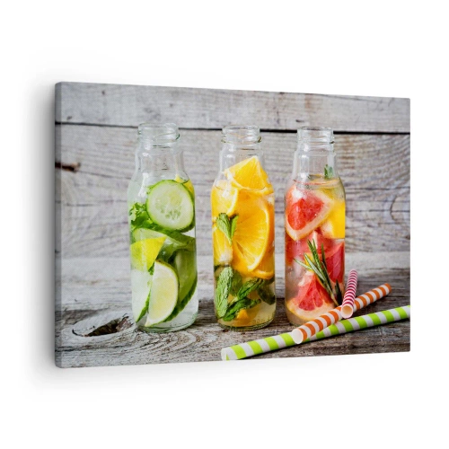 Obraz na plátně - Lahve ovocné vody a bylinek na dřevěném pozadí - 70x50cm - Zdravé od přírody - Moderní nástěnná dekorace do obývacího pokoje a ložnice ARTTOR