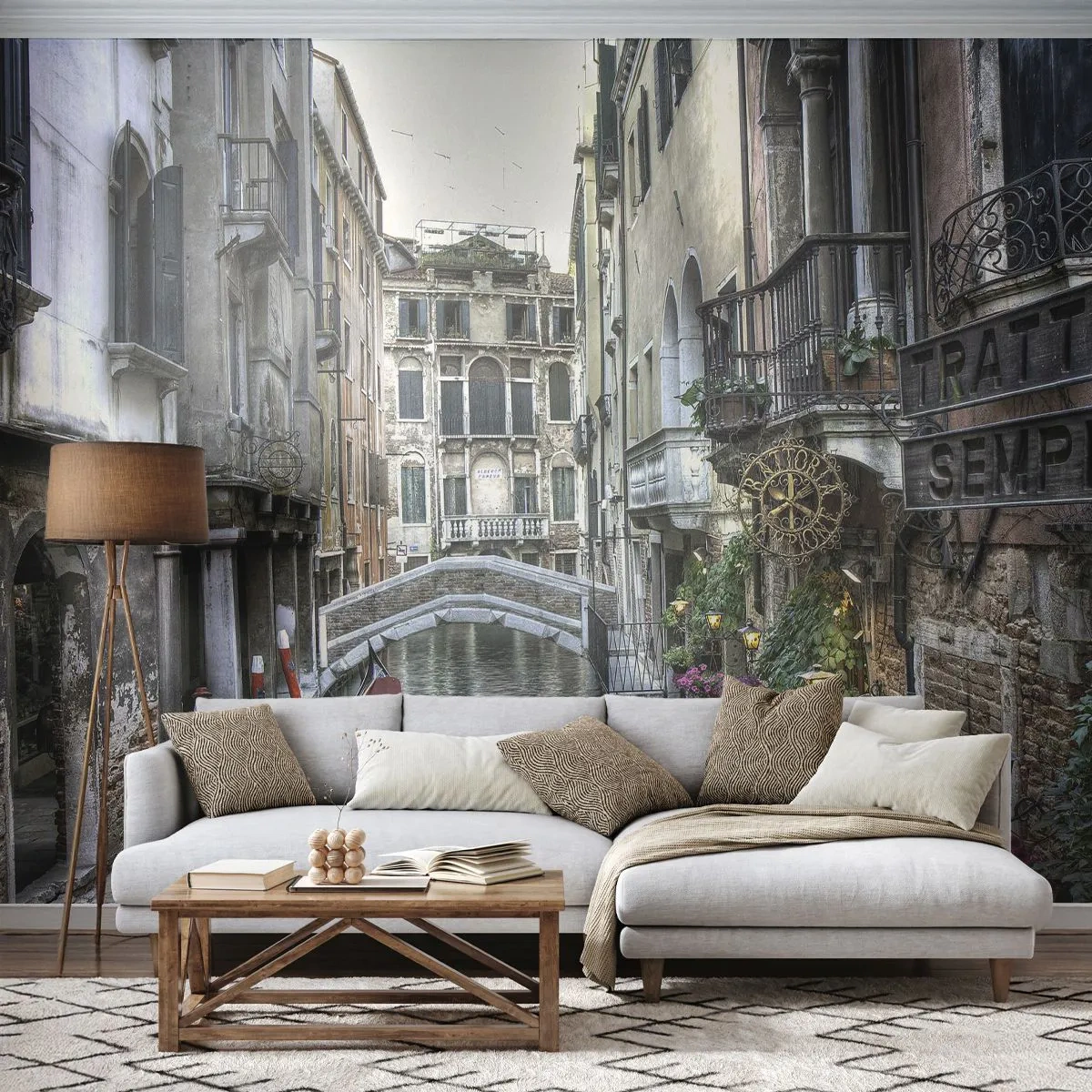 Fototapeta Samolepicí Deluxe Sticker - Od staletí v tichém zamyšlení - Benátky, Město, Architektura - 250x175 cm