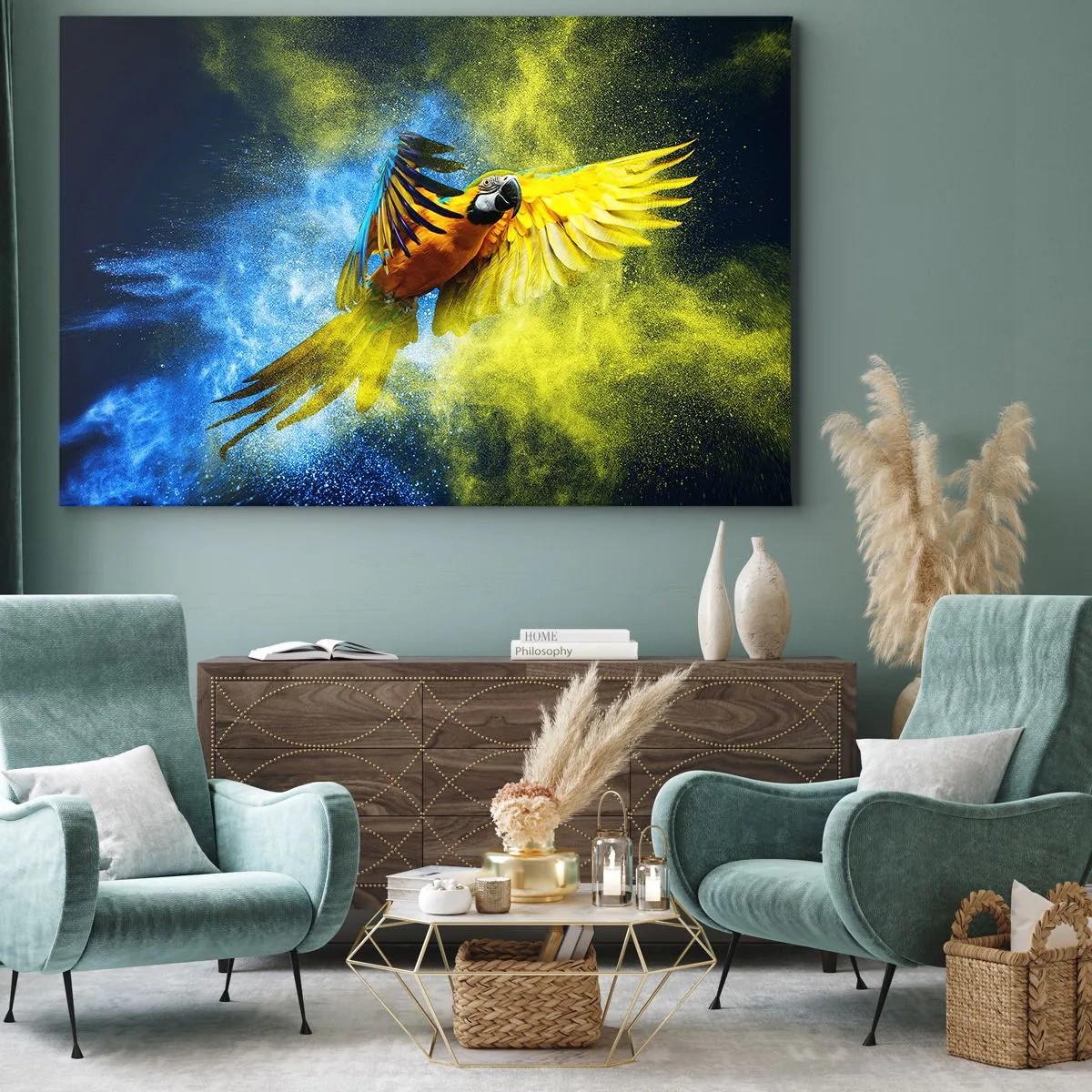 Obraz na plátně - Papoušek za letu na pozadí barevných explozí žluté a modré. - 70x50cm - V modro-zlatém prachu - Moderní nástěnná dekorace do obývacího pokoje a ložnice ARTTOR