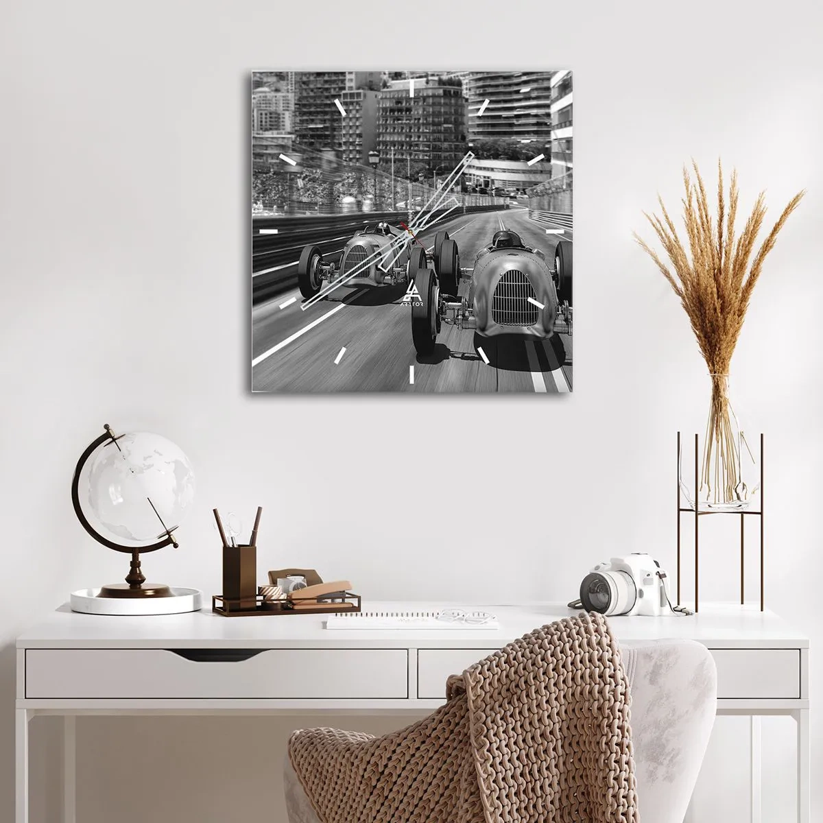 Nástěnné hodiny - Kdysi dávno v Monte Carlu - 30x30 cm