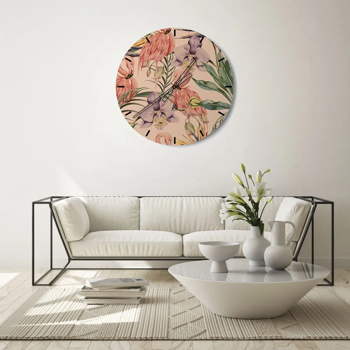 Nástěnné hodiny - Plameňáci a květiny na béžovém pozadí - 30x30cm - Růžový balet v květech - Moderní nástěnná dekorace do obývacího pokoje, kuchyně a ložnice ARTTOR