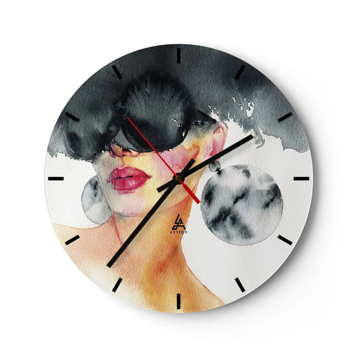 Nástěnné hodiny - Portrét ženy s brýlemi a velkými náušnicemi, akvarel - 30x30cm - Tajemství elegance - Moderní nástěnná dekorace do obývacího pokoje, kuchyně a ložnice ARTTOR