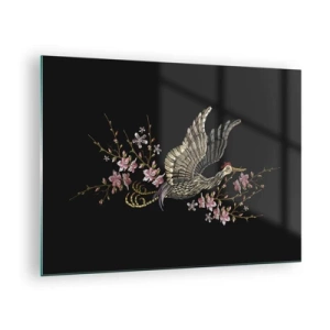 Obraz na skle - Vyšívaný pták za letu s květinami v pozadí na tmavém pozadí - 70x50cm - Exotický vyšívaný pták - Moderní nástěnná dekorace do obývacího pokoje a ložnice ARTTOR