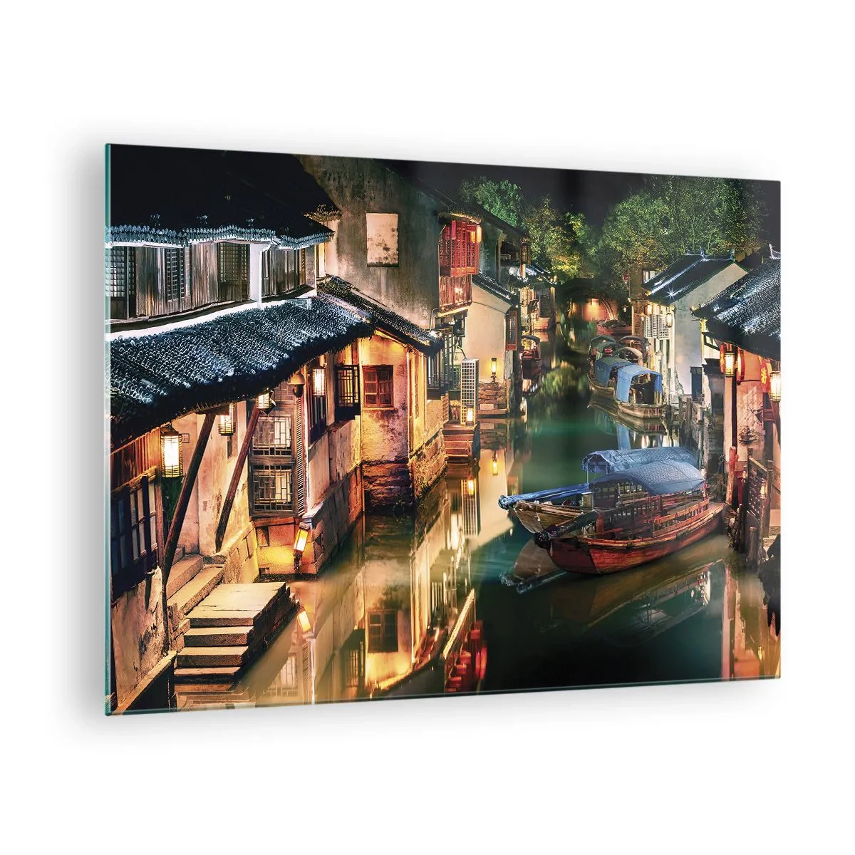 Obraz na skle - Čínská ulice v noci s loděmi a světly podél kanálu - 70x50cm - Večer na čínské ulici - Moderní nástěnná dekorace do obývacího pokoje a ložnice ARTTOR
