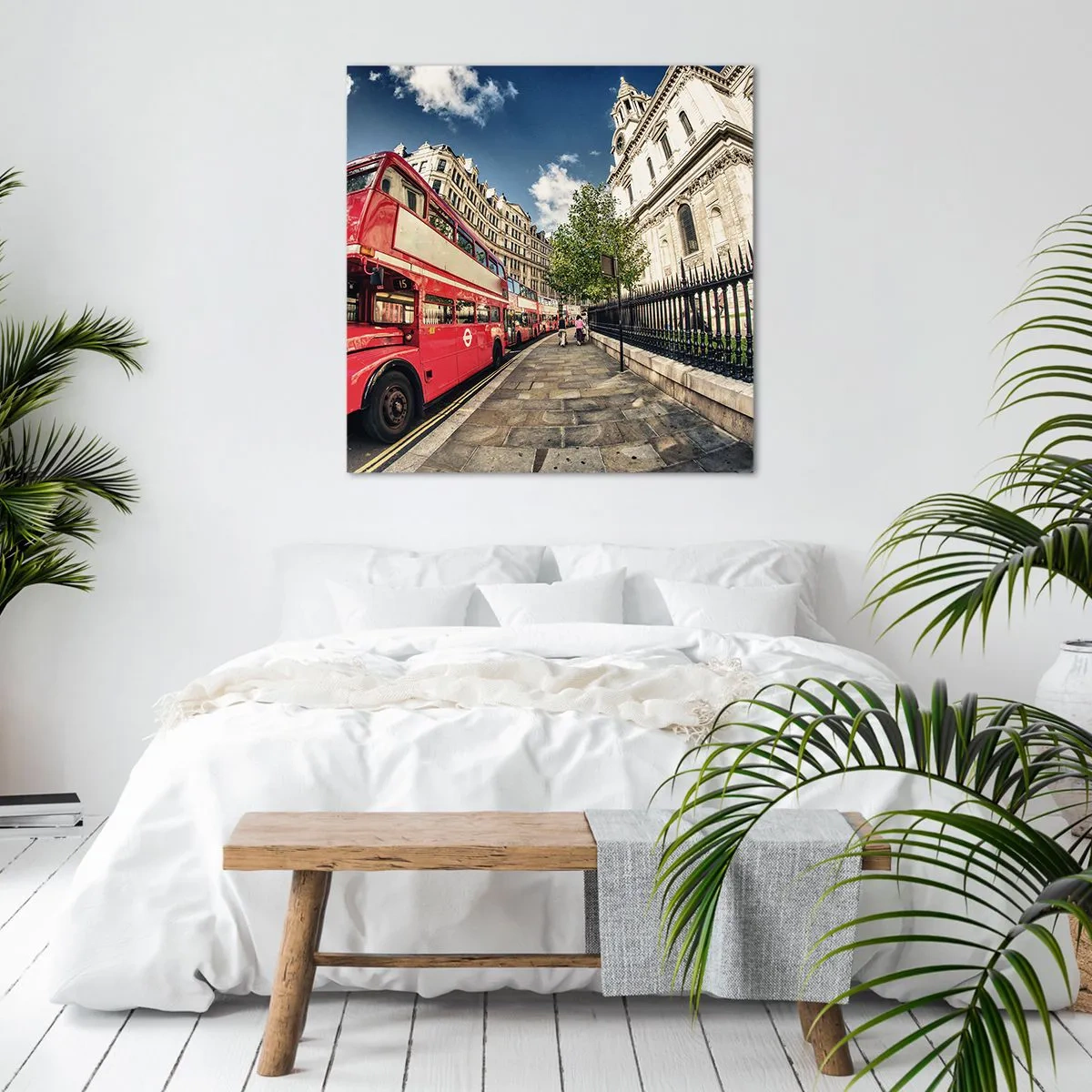 Obraz na plátně - Londýnská ulice v šedé a červené - 40x40 cm