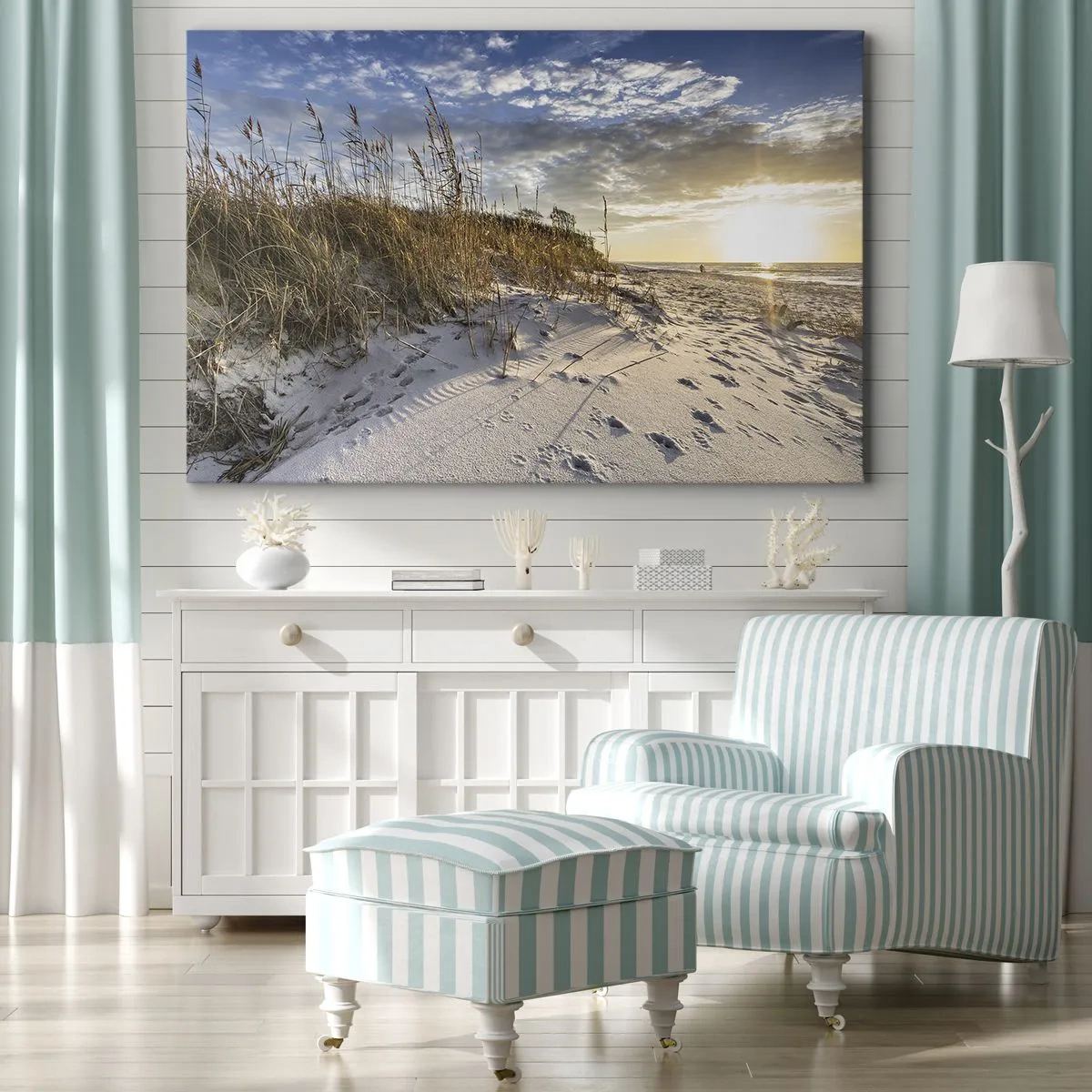 Obraz na plátně - Duny s trávou a stopami v písku při západu slunce - 70x50cm - Pozvánka na procházku - Moderní nástěnná dekorace do obývacího pokoje a ložnice ARTTOR
