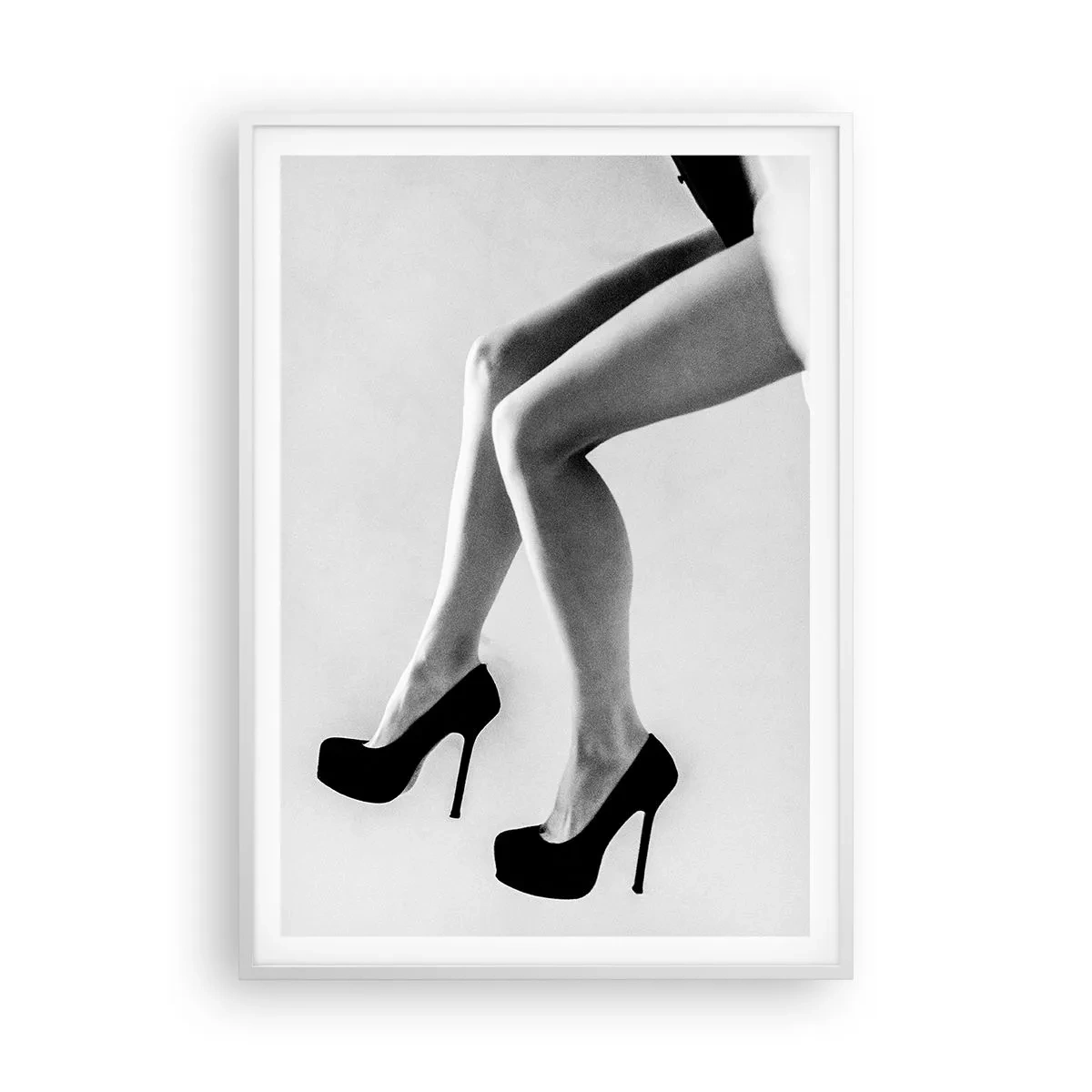 Plakát v bílém rámu - Věčná ženskost - 70x100 cm