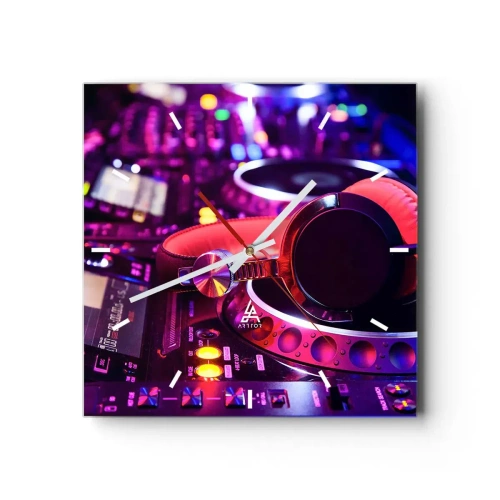 Nástěnné hodiny - Než začne zábava - 40x40 cm