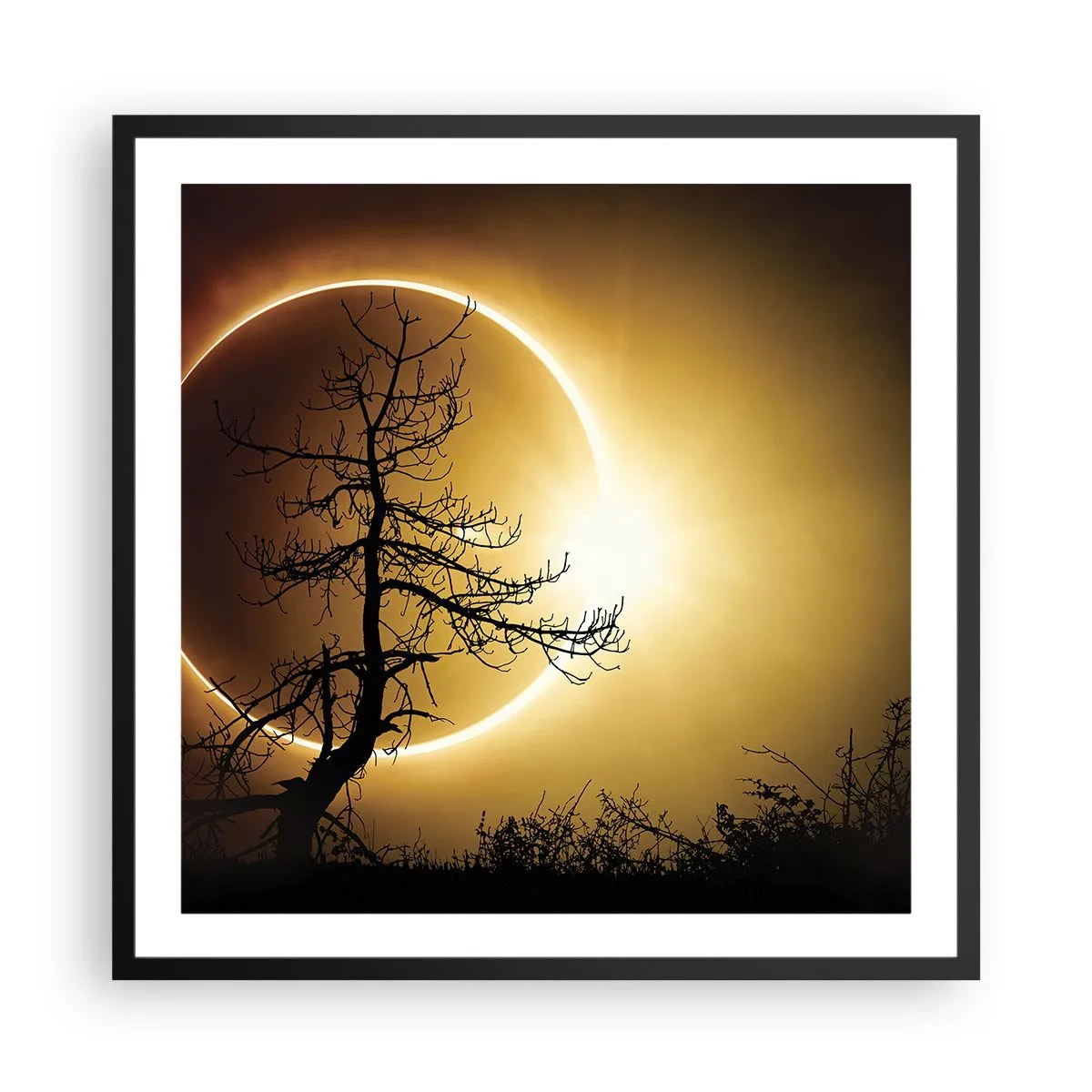 Plakát v černém rámu - Úplné zatmění - 60x60 cm
