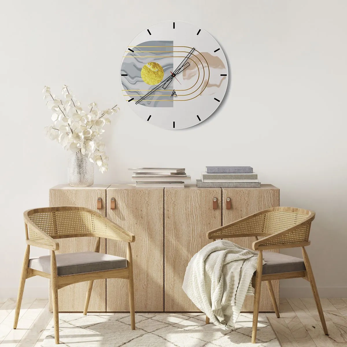 Nástěnné hodiny - Zlaté čáry a kruh na světlém pozadí s geometrickým vzorem - 30x30cm - Jas a zářivost - Moderní nástěnná dekorace do obývacího pokoje, kuchyně a ložnice ARTTOR