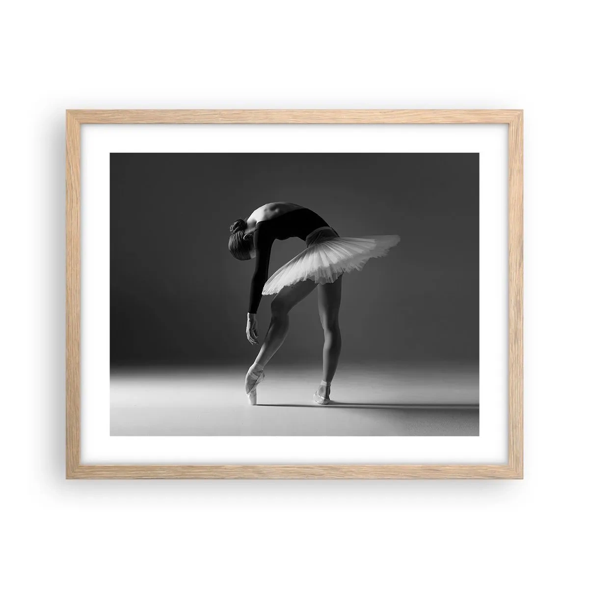 Plakát v rámu světlý dub - Bella ballerina - 50x40 cm
