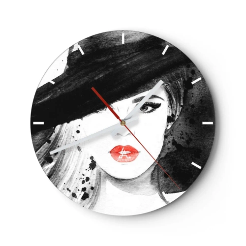 Nástěnné hodiny - Stylová žena v klobouku s červenými rty - 30x30cm - Dáma v černém - Moderní nástěnná dekorace do obývacího pokoje, kuchyně a ložnice ARTTOR