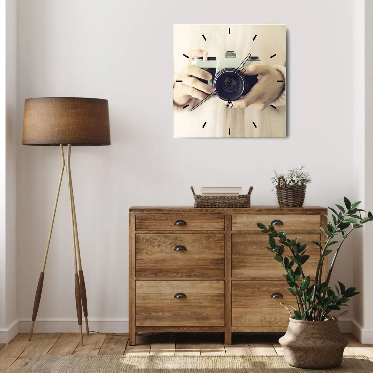 Nástěnné hodiny - Pro více informací… - 30x30 cm