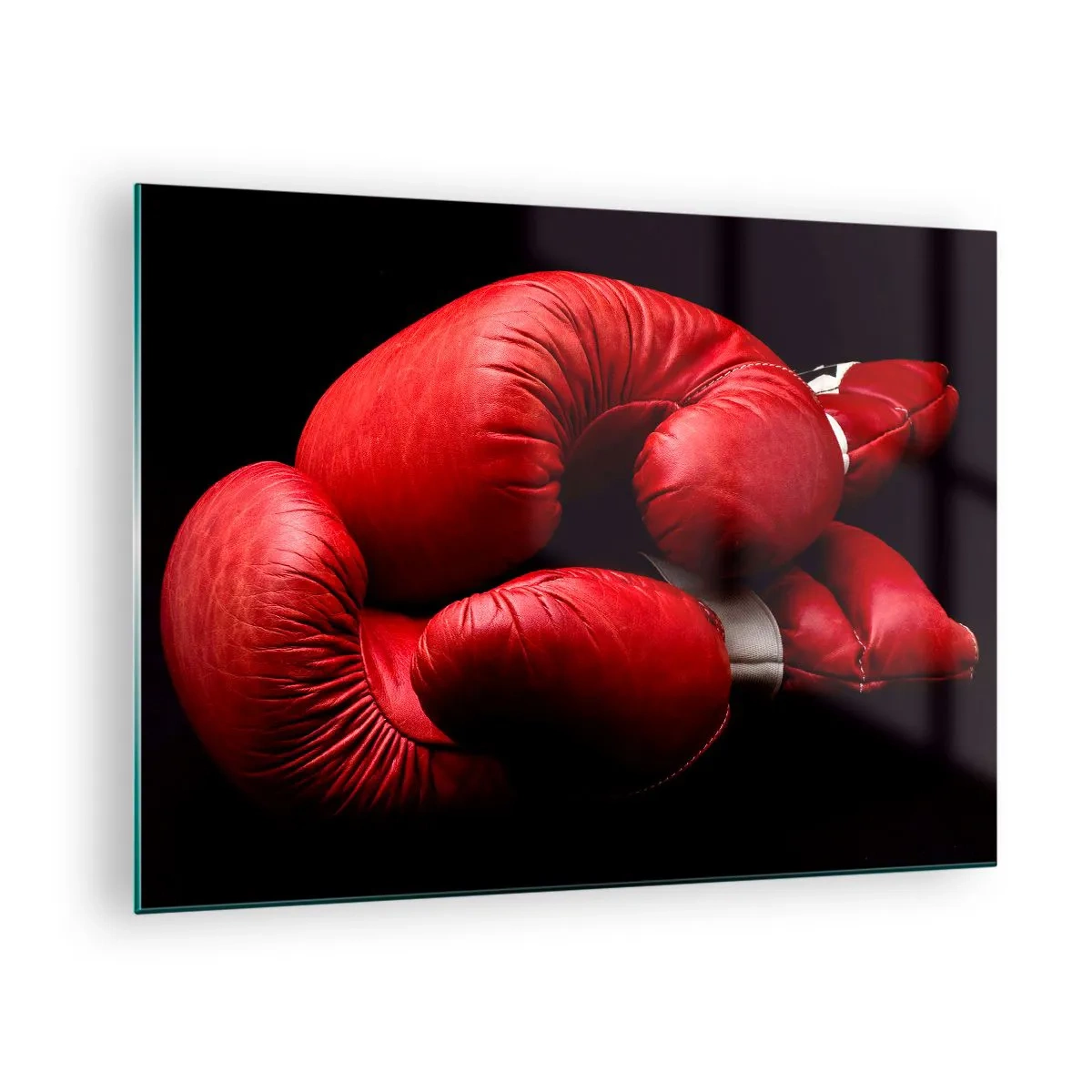 Obraz na skle - Červené boxerské rukavice na černém pozadí - 70x50cm - Emoce války za námi - Moderní nástěnná dekorace do obývacího pokoje a ložnice ARTTOR