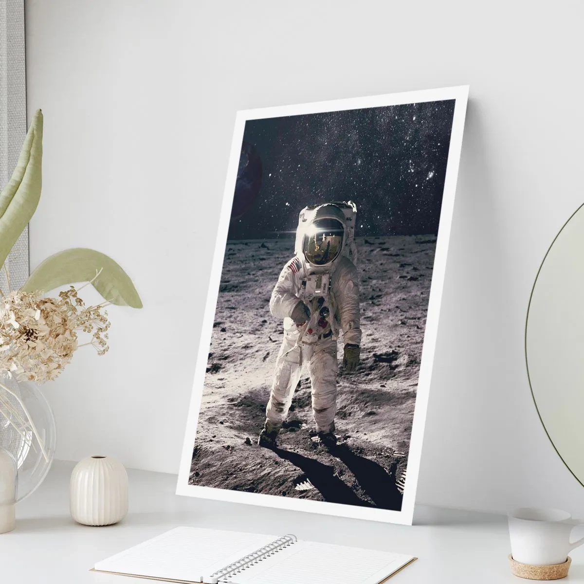Plakát - Pozdrav z Měsíce - 50x70 cm