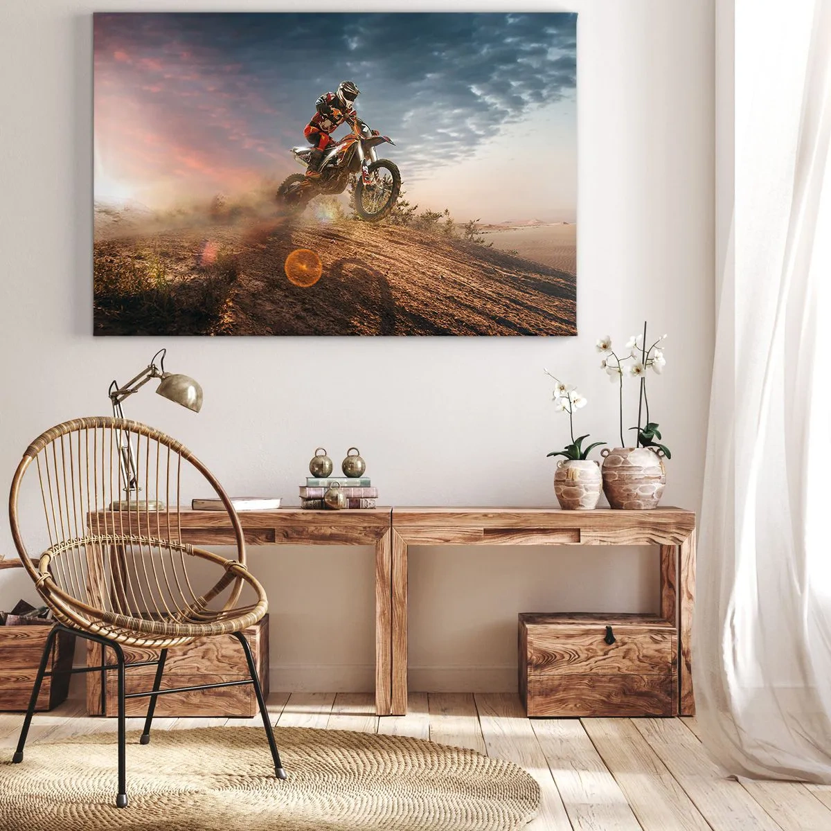 Obraz na plátně - Motocyklista v dunách při západu slunce - 70x50cm - Pro vítězství - Moderní nástěnná dekorace do obývacího pokoje a ložnice ARTTOR