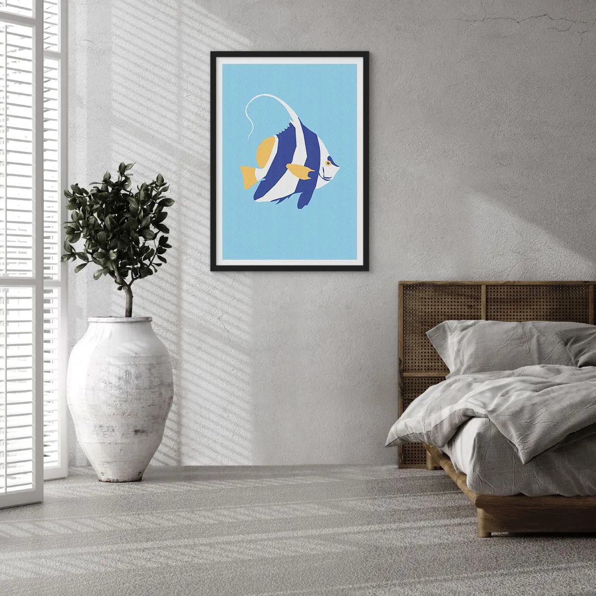 Plakát v černém rámu - Minimalistická grafika exotické ryby na modrém pozadí. - 50x70cm - Miss tropických vod - Moderní nástěnná dekorace do obývacího pokoje a ložnice ARTTOR